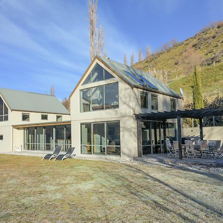 Lindmore Retreat & Spa - Luxury Family Home - ควีนส์ทาวน์ ภายนอก รูปภาพ