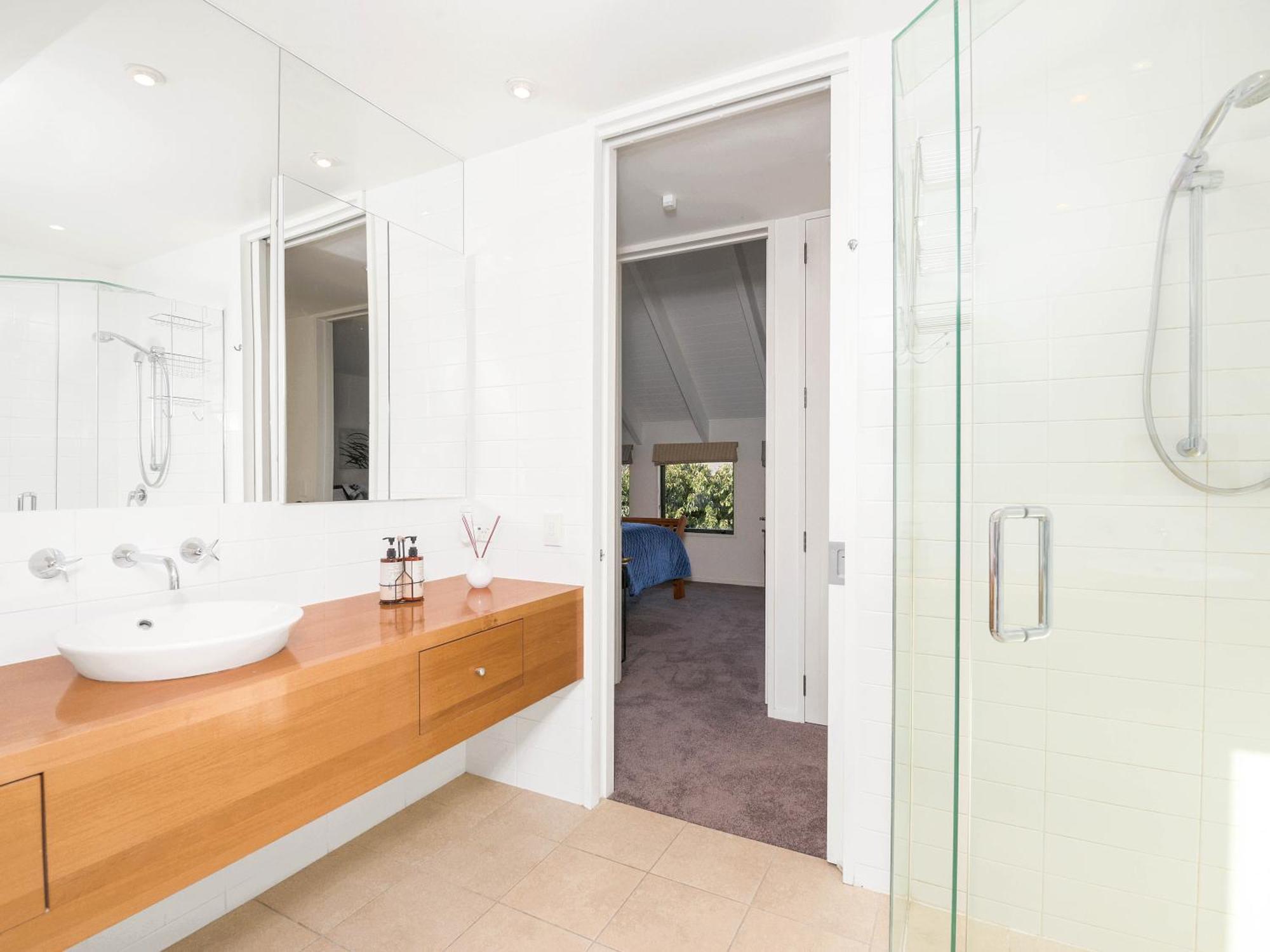 Lindmore Retreat & Spa - Luxury Family Home - ควีนส์ทาวน์ ภายนอก รูปภาพ