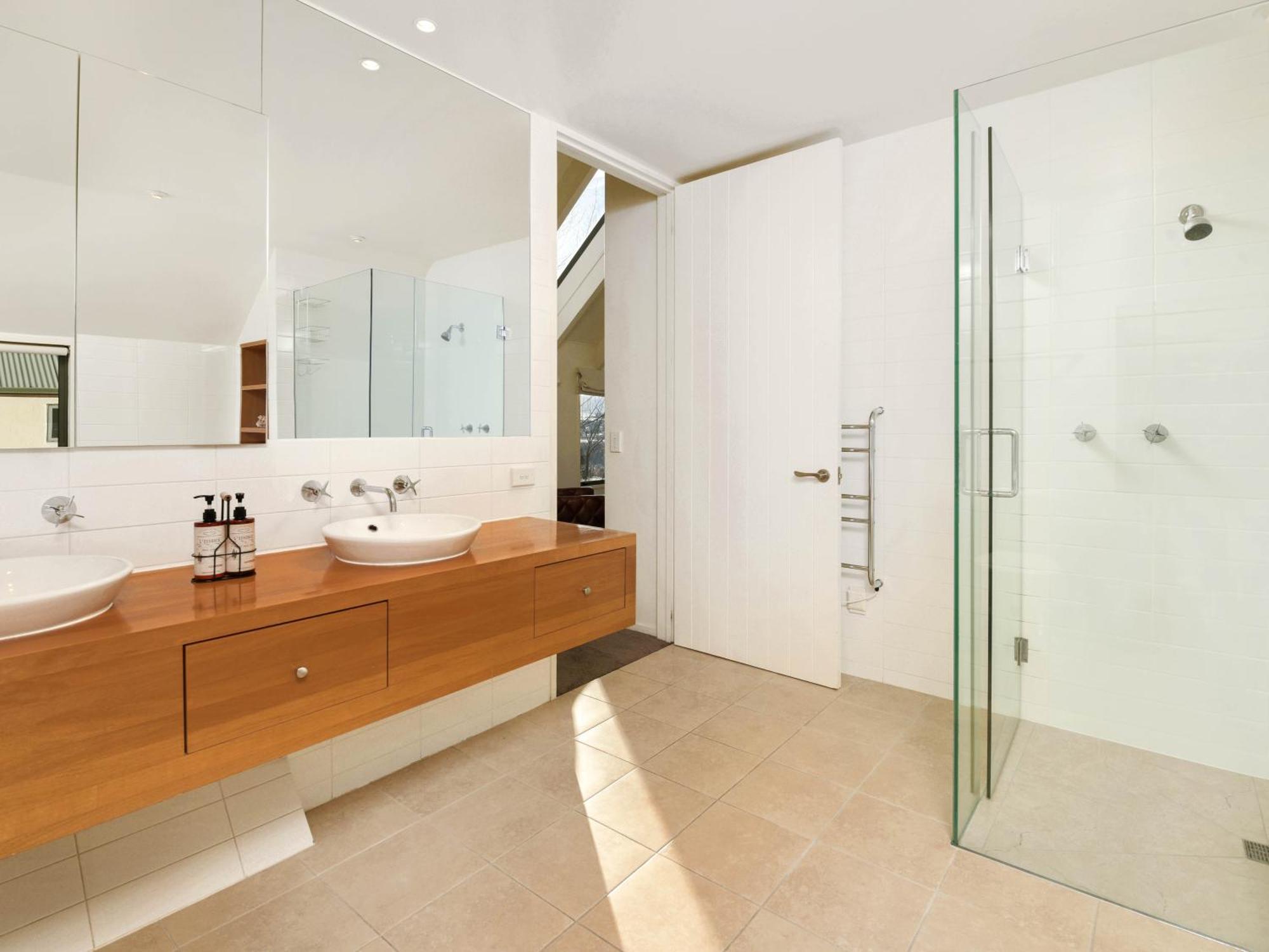 Lindmore Retreat & Spa - Luxury Family Home - ควีนส์ทาวน์ ภายนอก รูปภาพ