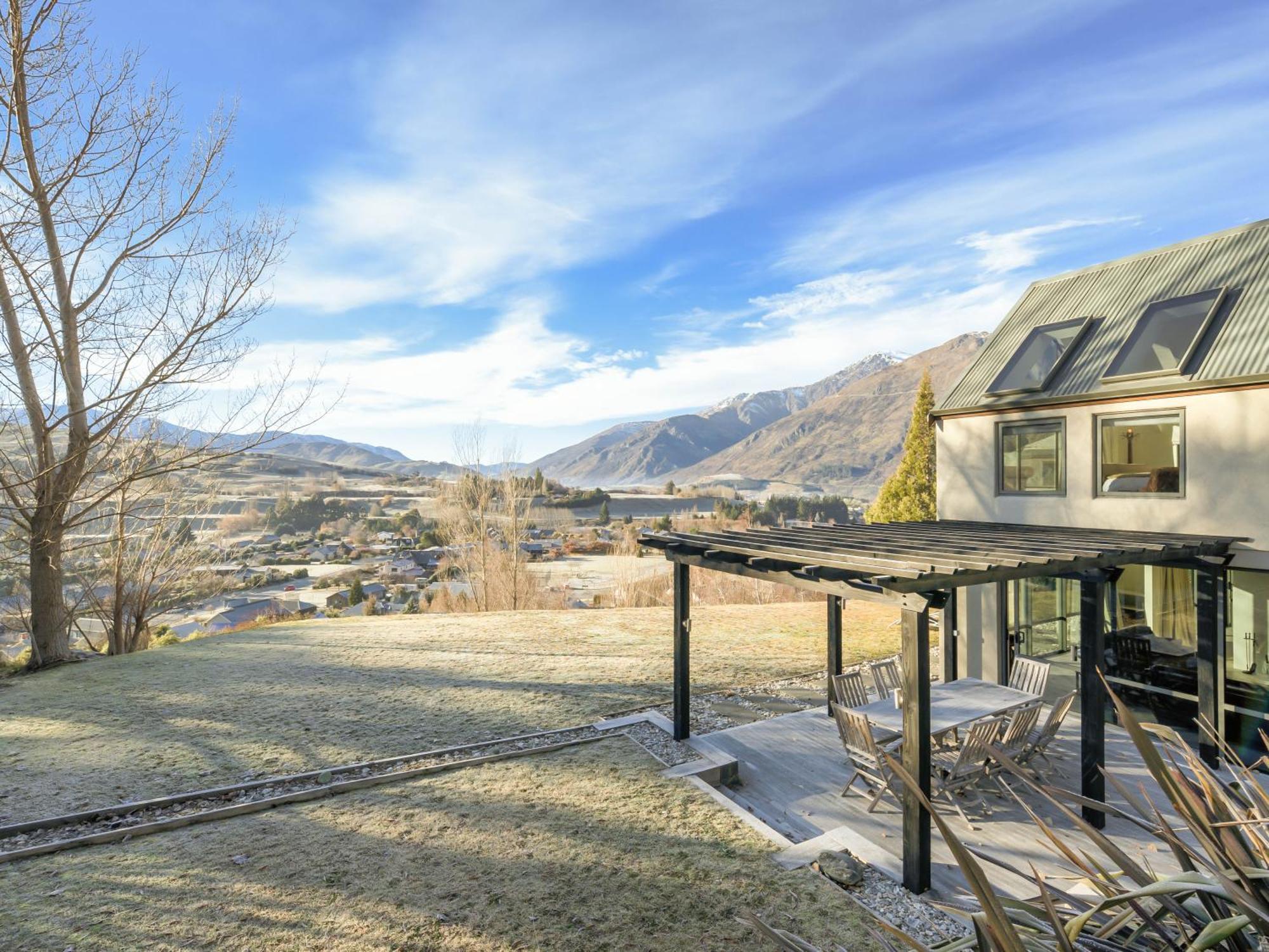 Lindmore Retreat & Spa - Luxury Family Home - ควีนส์ทาวน์ ภายนอก รูปภาพ